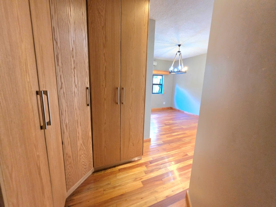 4 Bedroom Property for Sale in Eureka Free State